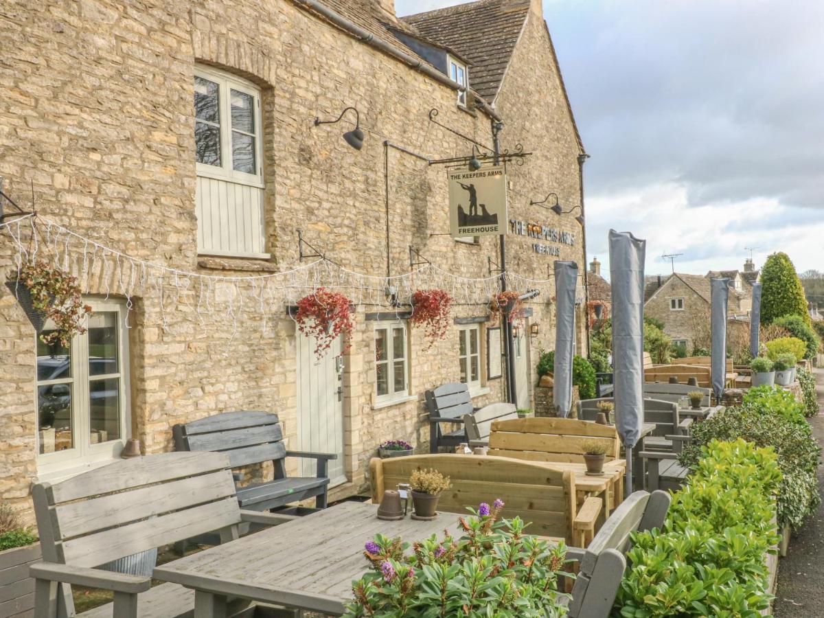 Villa 3 Painters Field Cirencester Exterior foto